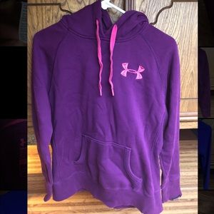 Under armour hoodie size small